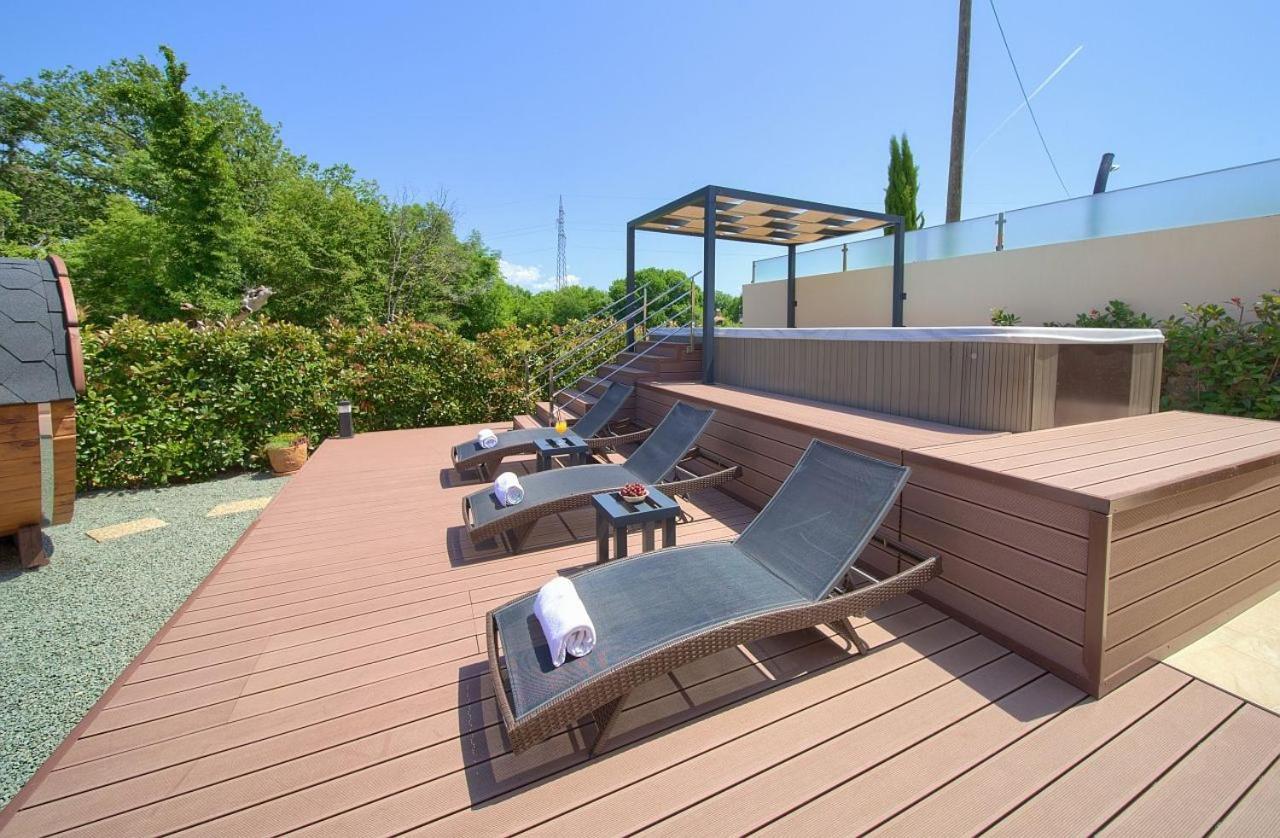 Holiday House Sea & Sun Residence Rasopasno Exterior foto