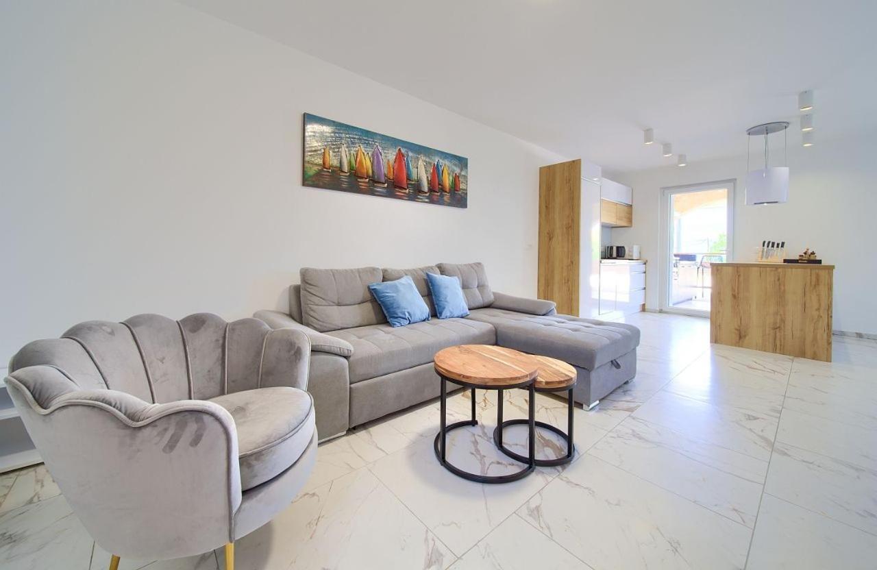 Holiday House Sea & Sun Residence Rasopasno Exterior foto